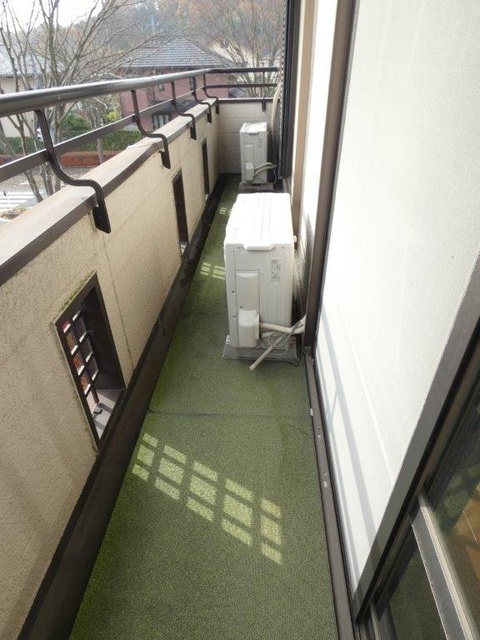 バルコニー　図面と現状に相違がある場合には現状を優先