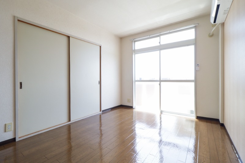 居室・リビング　図面と現状に相違がある場合には現状を優先