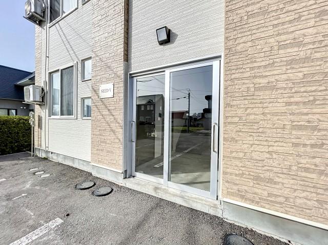 エントランス　エントランス