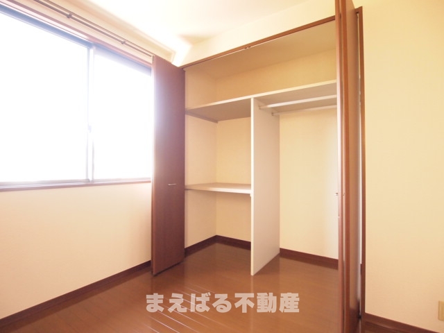 収納　※写真反転タイプ