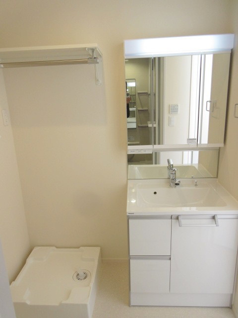 バス・シャワールーム　★同メーカー・別号室参考写真★