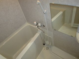 バス・シャワールーム　レーベスト志賀本通