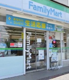 コンビニ　ファミリーマート 大宮指扇店（コンビニ）まで540m
