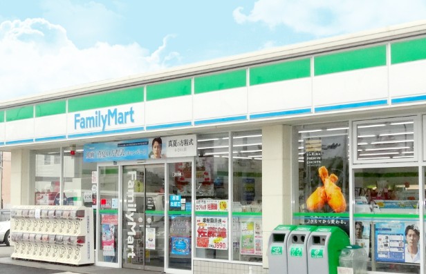 コンビニ　ファミリーマート本所立川三丁目店（コンビニ）まで387m