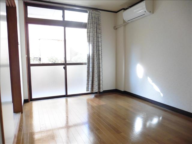 居室・リビング　日当たり良好リビングです！