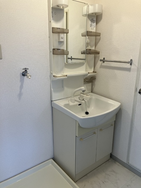 洗面設備　洗髪洗面化粧台