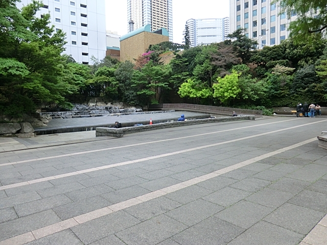 公園　東池袋中央公園（公園）まで350m