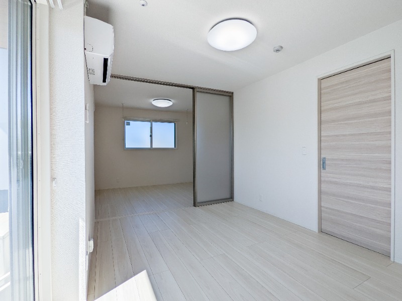 居室・リビング　図面と現状に相違がある場合には現状を優先