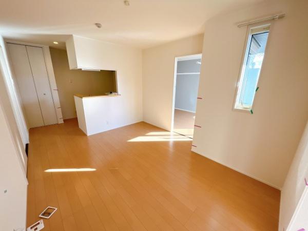 居室・リビング　室内きれいです！