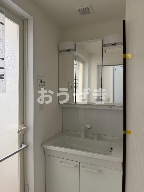 洗面設備　※同仕様参考写真