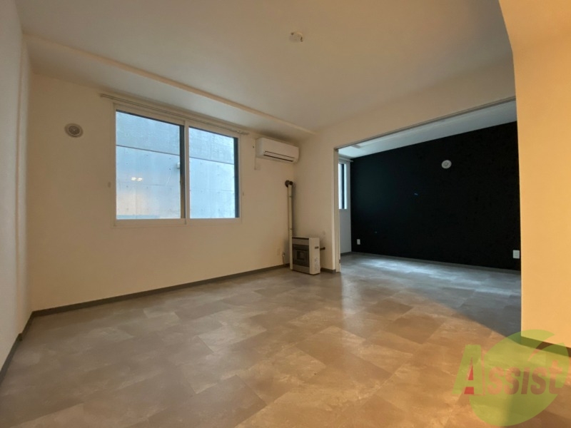 居室・リビング　広くてキレイなお部屋が広がっていて、充実した生活が送れそう。