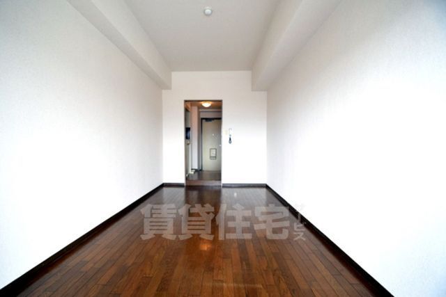 居室・リビング　寝室