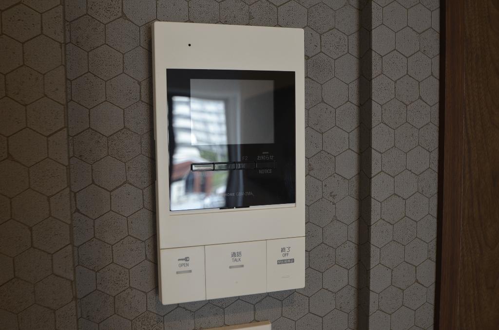 セキュリティ　カメラ付インターホン