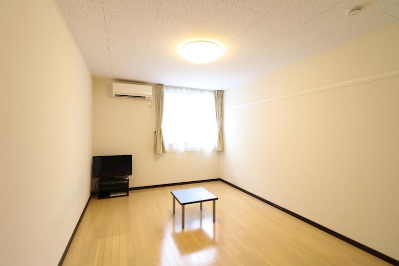 居室・リビング　※別のお部屋の写真です