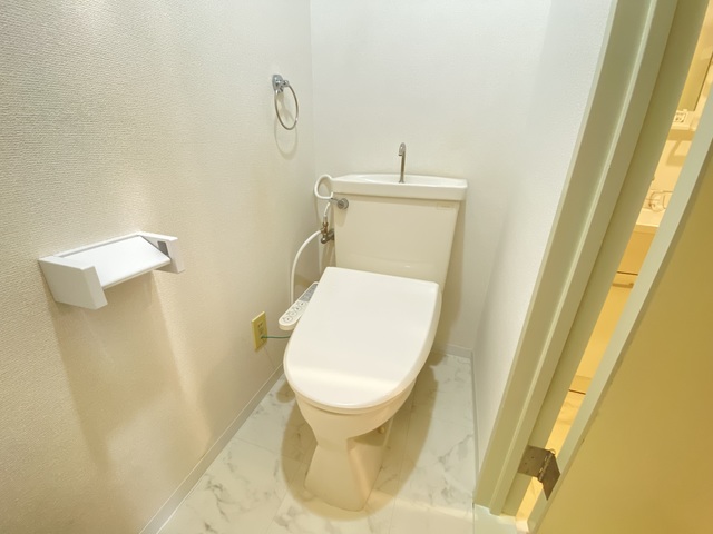 トイレ　洗浄機能付きのトイレです！