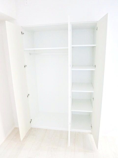 収納　大きなクローゼットです