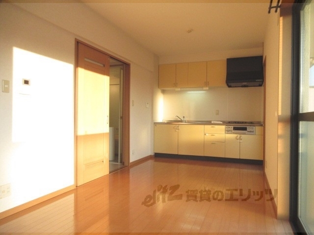 居室・リビング　リビング