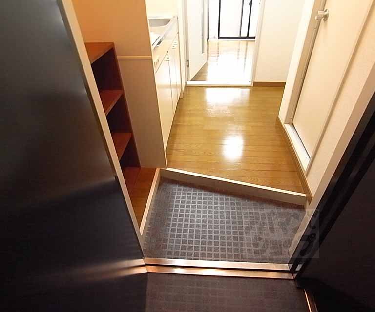 玄関　下駄箱付きの玄関スペース