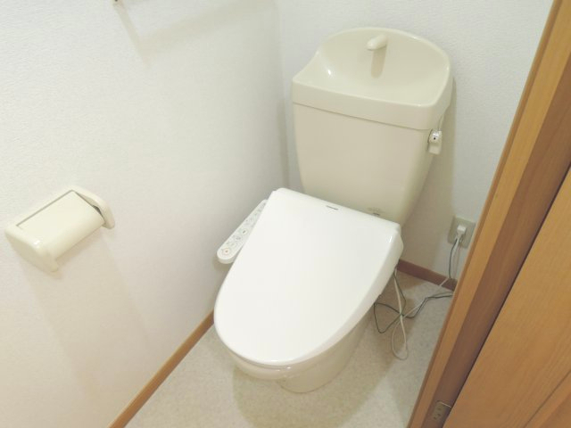 トイレ　シャワー付トイレ