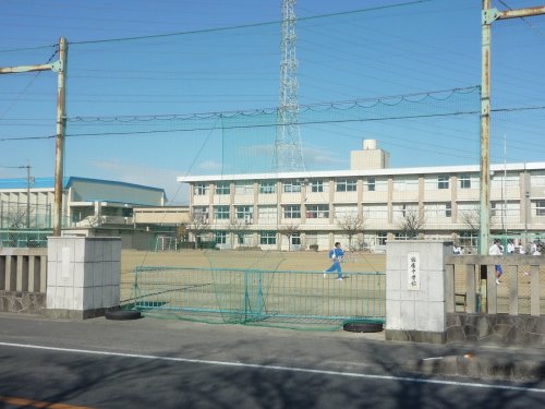 中学校　愛西市立佐屋中学校（中学校）まで157m