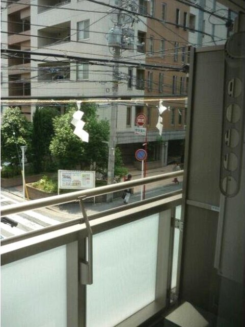 玄関　エアコン完備