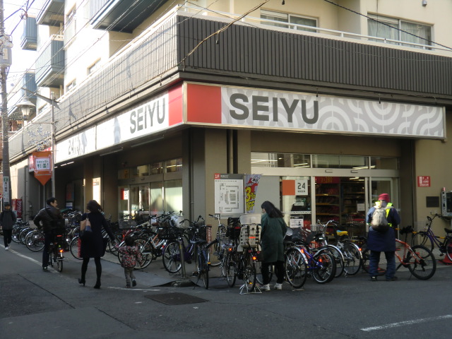 スーパー　西友高円寺店（スーパー）まで373m