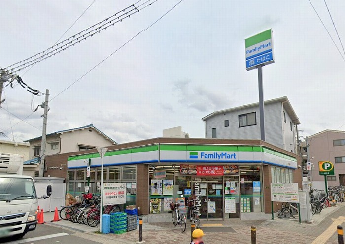 コンビニ　ファミリーマート 井高野駅前店（コンビニ）まで342m