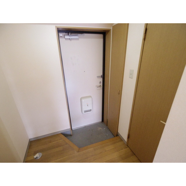 玄関　※他の部屋の写真
