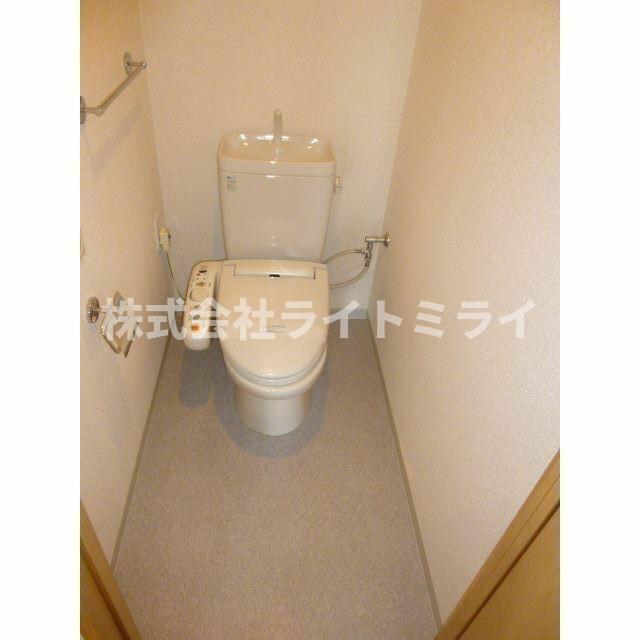 トイレ　?