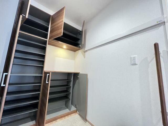 玄関　参考　２ＬＤＫのお部屋です