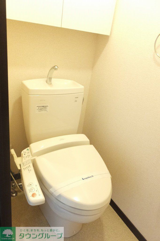 その他　温水洗浄便座設置済み
