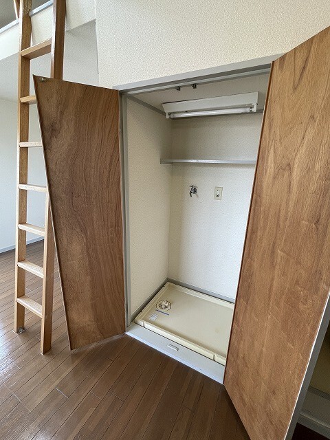 その他設備　洗濯機置場
