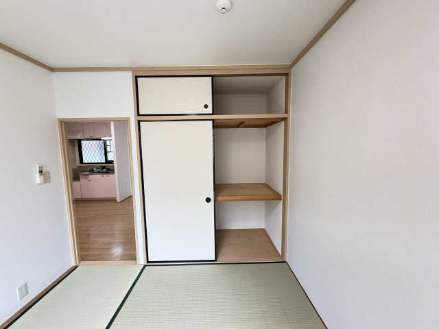 ラフィーネ南郊 B棟の内装写真