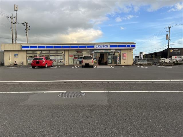 コンビニ　ローソン霧島国分野口東店（コンビニ）まで1682m