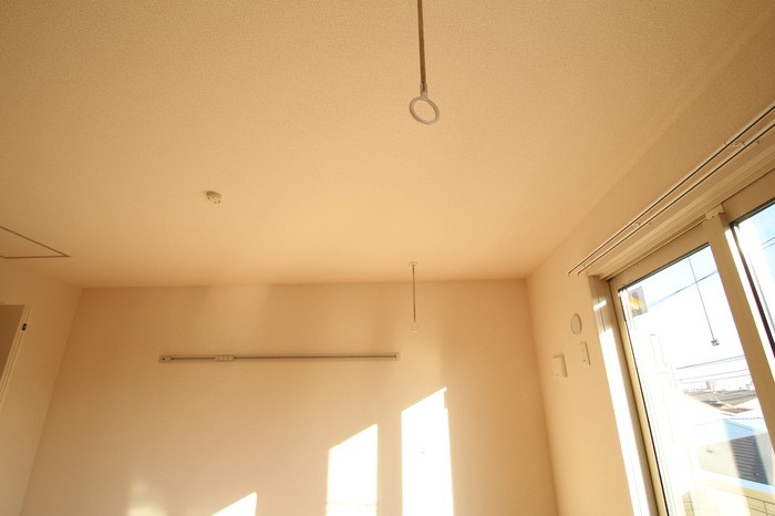 その他設備　室内物干し金具付き♪