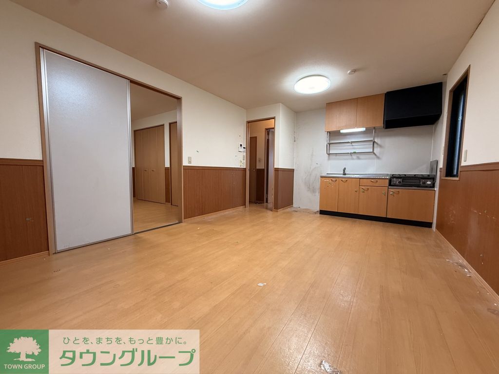 居室・リビング　同社施工シリーズ参照　現状優先