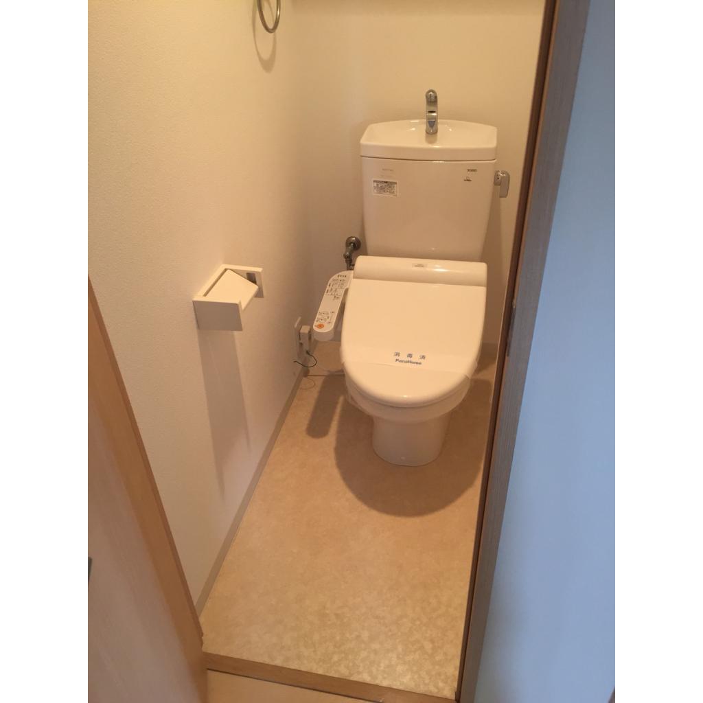 トイレ　シンプルで使いやすいトイレです