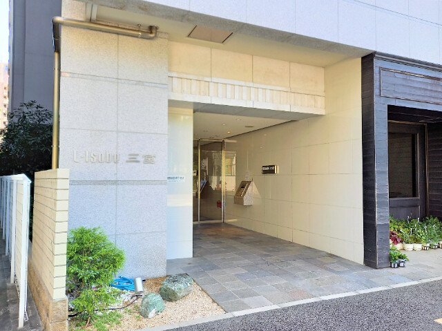 エル・イソベ三宮の外観写真