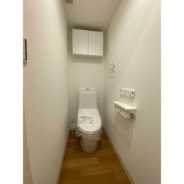 ＪＲ京葉線 千葉みなと駅 徒歩10分 3階建 築1年のトイレ写真
