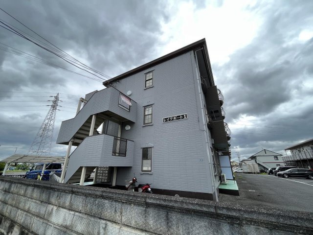 レイクポート1の外観写真