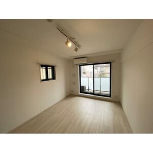 ルネサンスコート三軒茶屋の居間写真
