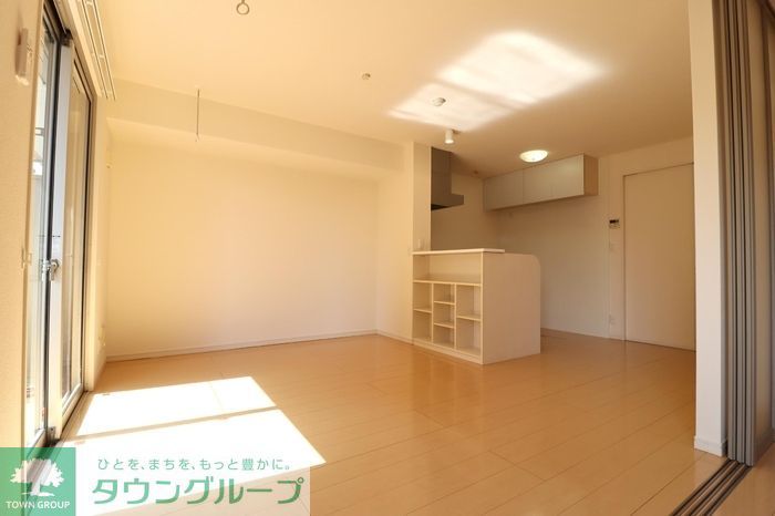 居室・リビング　お問合せはタウンハウジング蘇我店まで！※現地待合わせ相談可能