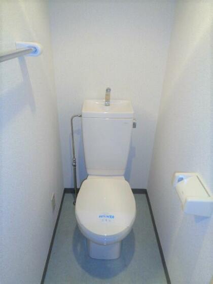 AWAビル相模大野のトイレ写真