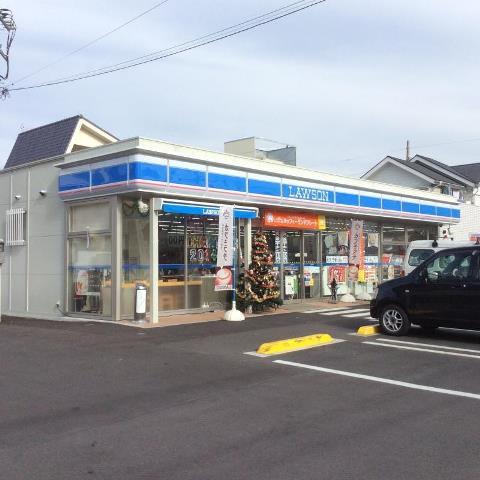 コンビニ　ローソン八王子散田町四丁目店（コンビニ）まで162m