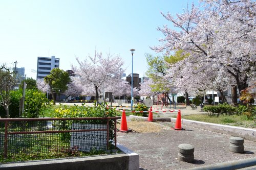 【マンションＨＩＳＡの公園】