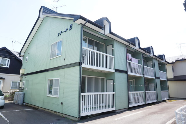 建物外観　２０２１年５月撮影