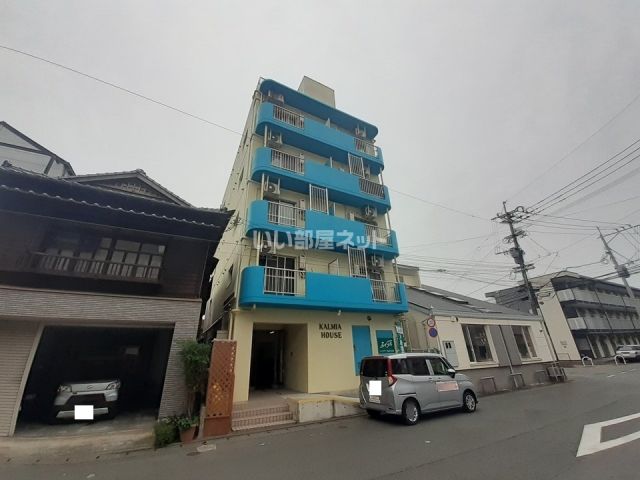 大牟田市東新町のマンションの建物外観