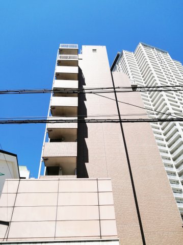 大阪市北区菅原町のマンションの建物外観