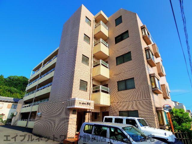 静岡市葵区平和のマンションの建物外観