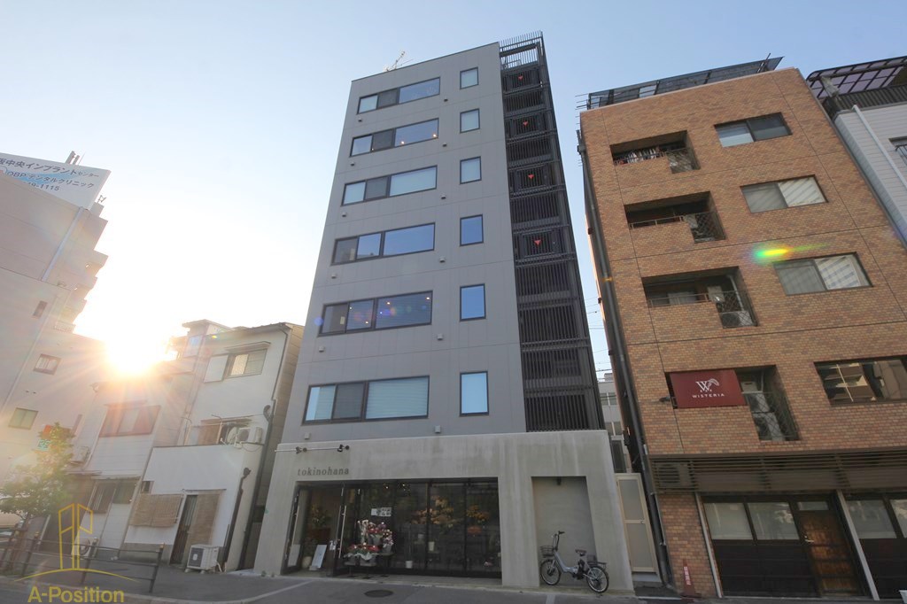 Kyobashi View Residenceの建物外観